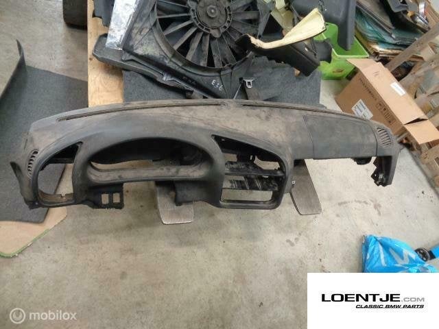 Dashboard BMW e36 328i 325i 320i 318i etc, Enlèvement ou Envoi, Utilisé
