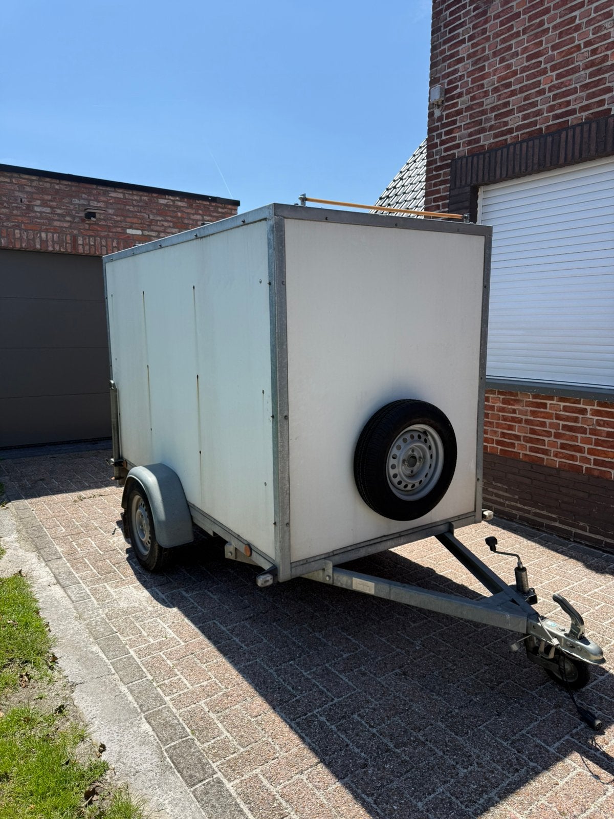 Gesloten aanhangwagen 750kg, Ophalen, Zo goed als nieuw