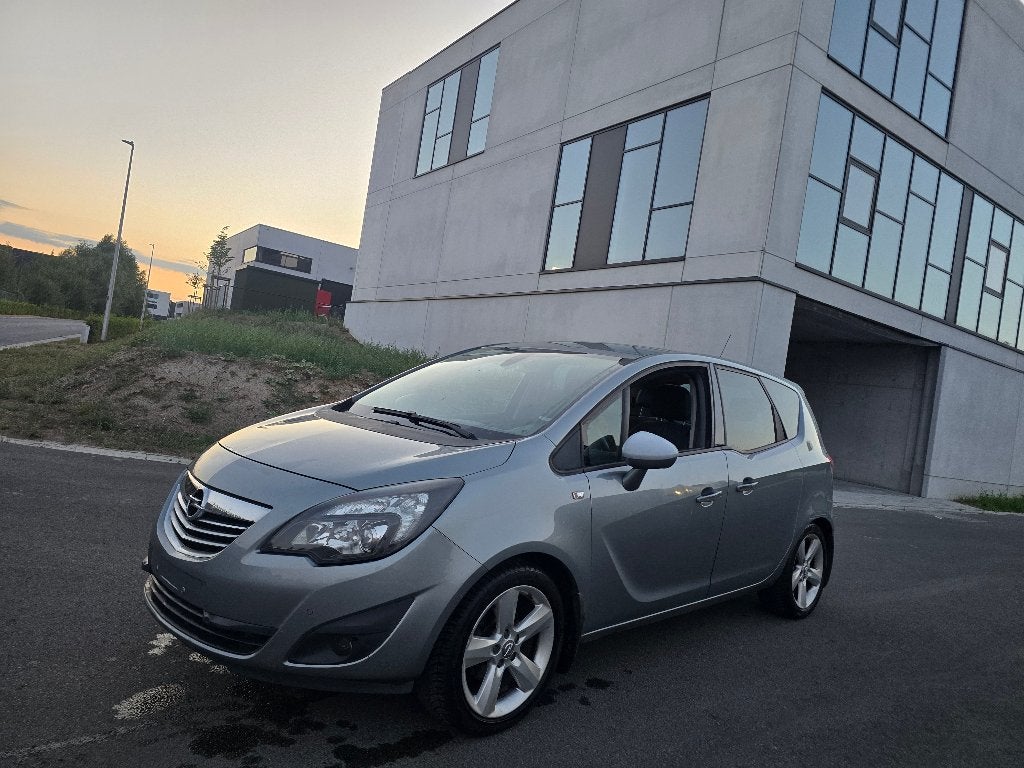 Opel Meriva 1.4i - 193d km - 03/2011 - EURO 5, Autos, 144 g/km, Achat, 4 portes, Entreprise