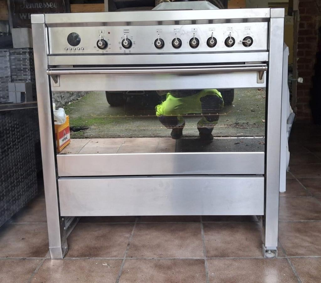 Smeg Fornuis, Ophalen