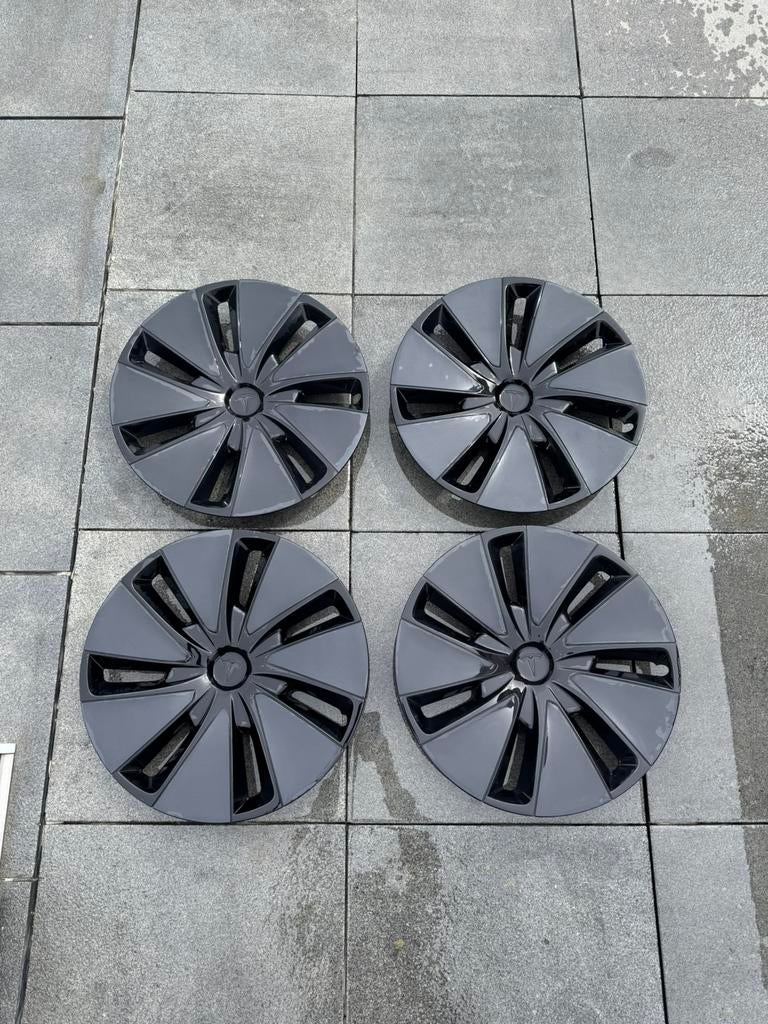 Tesla model 3, originele velgen, Ophalen, Gebruikt