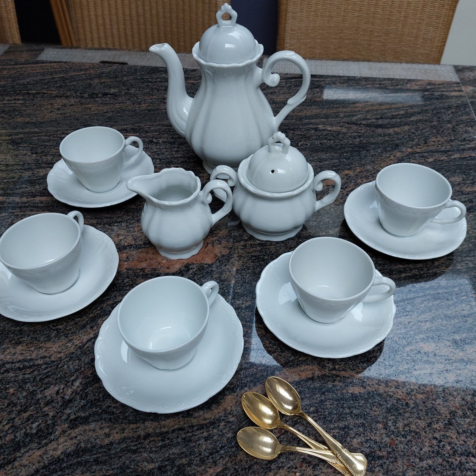 Theesetje, Ophalen, Glas