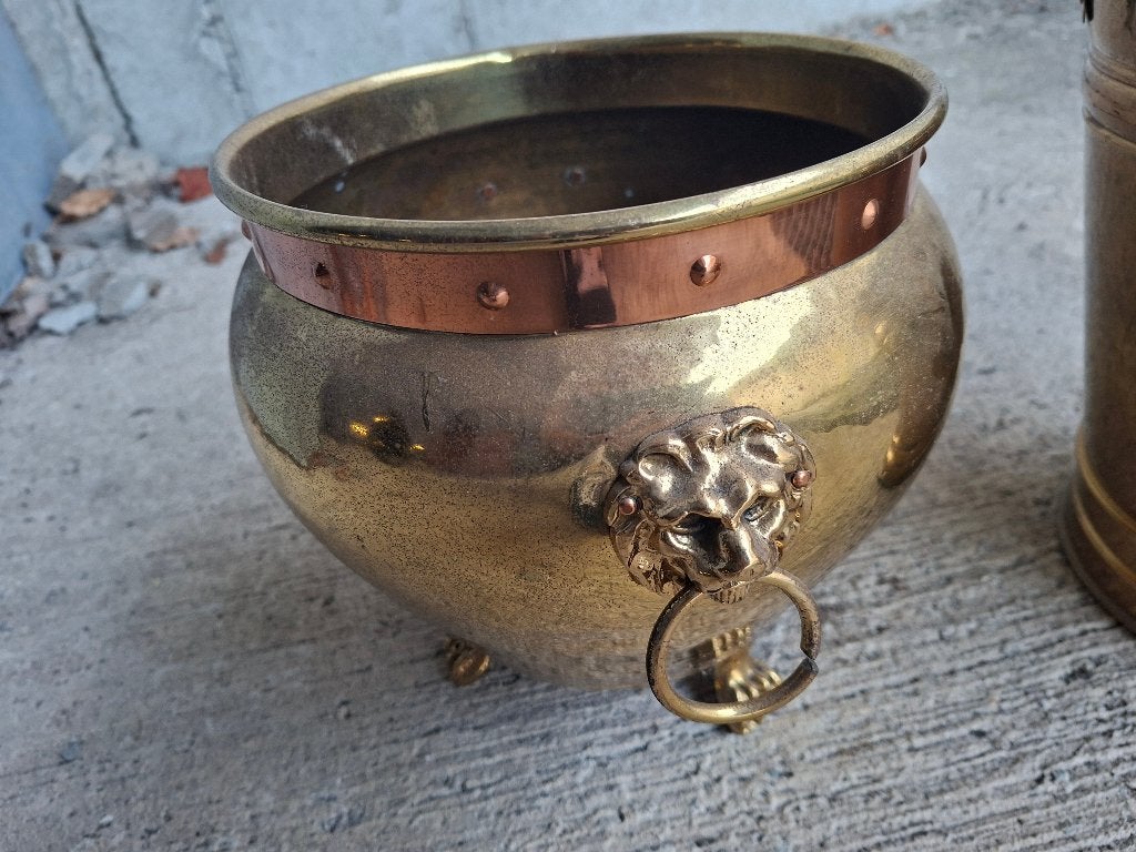 antique-brass-cauldron-with-claw-feet 1930, Enlèvement