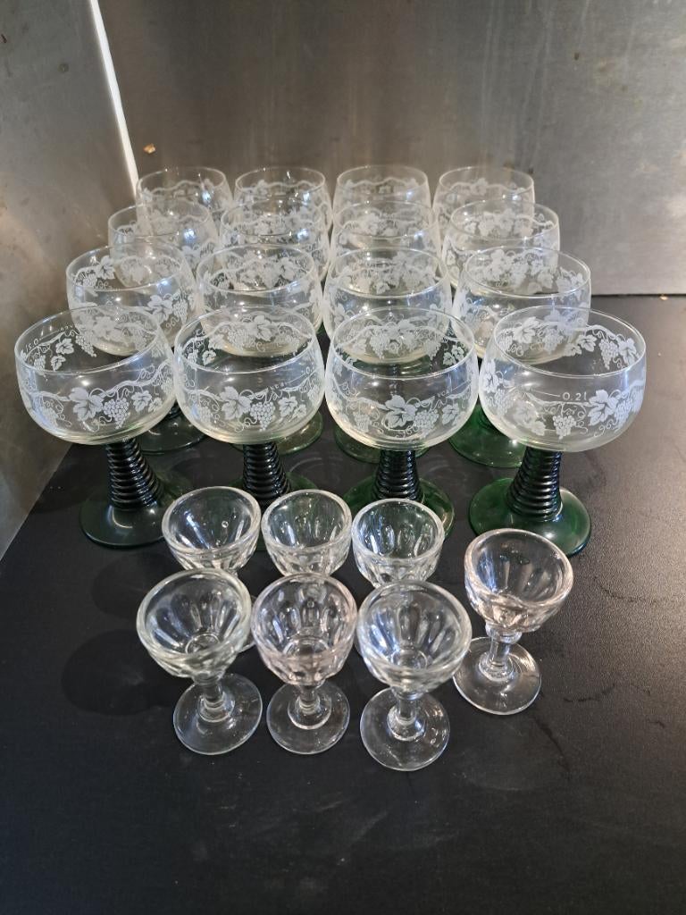 Verre de vin ancien, Antiquités & Art, Enlèvement