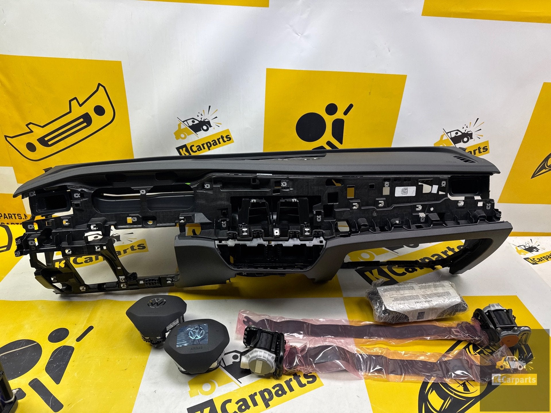 VW PASSAT B9 DASHBOARD + AIRBAGSET NIEUW! 3J1857091, Gebruikt, Volkswagen, Volkswagen AG, Vw@volkswagen.de