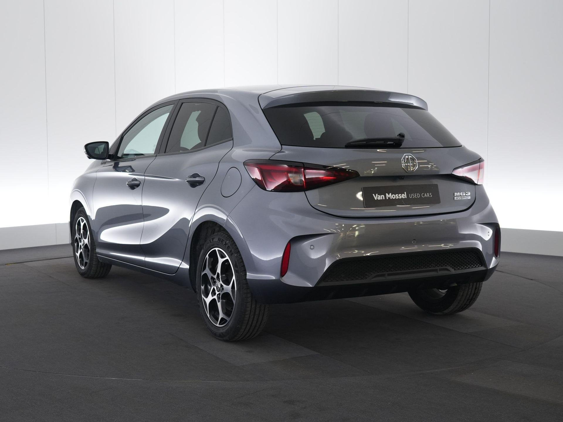 MG MG3 Hybrid+ Luxury MG iSMART - 360° parkeercamera - key, Auto's, Stof, 4 cilinders, Bedrijf, 5 zetels