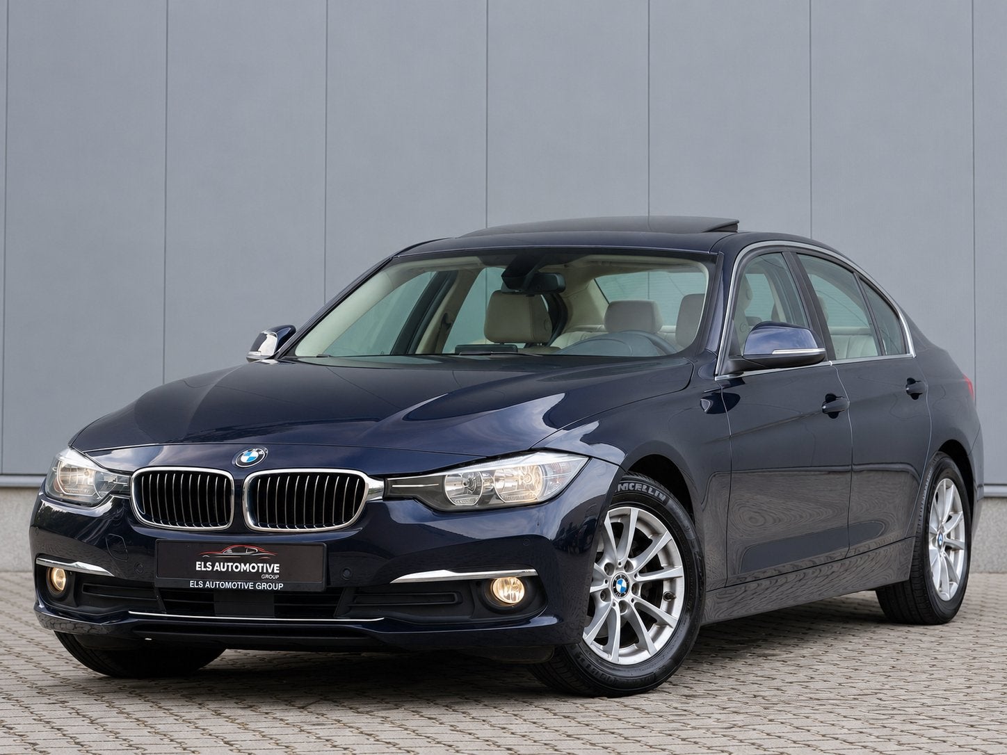 BMW 320d Automaat | Pano | Head-Up | Harman Kardon | ACC, Automaat, Dealer onderhouden, Achterwielaandrijving, 1995 cc