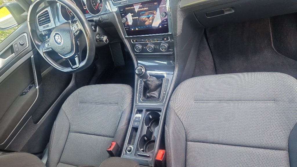Tekoop vw golf7 2019 1000cc benz, Particulier, Achat