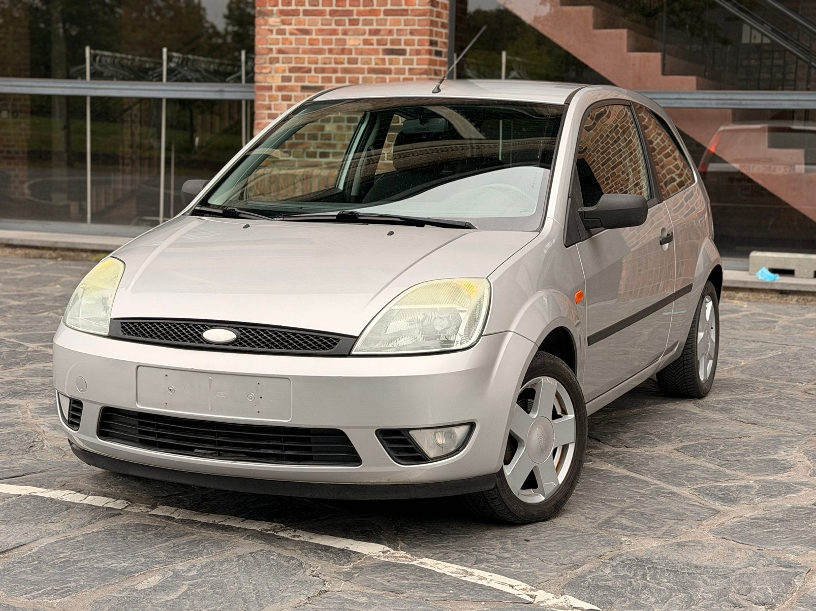 FORD FIESTA 1.3 BENZINE*GROOT ONDERHOUD*ZEER PROPER, Autos, Ford, Entreprise, Achat, Fiësta, Essence, Enlèvement