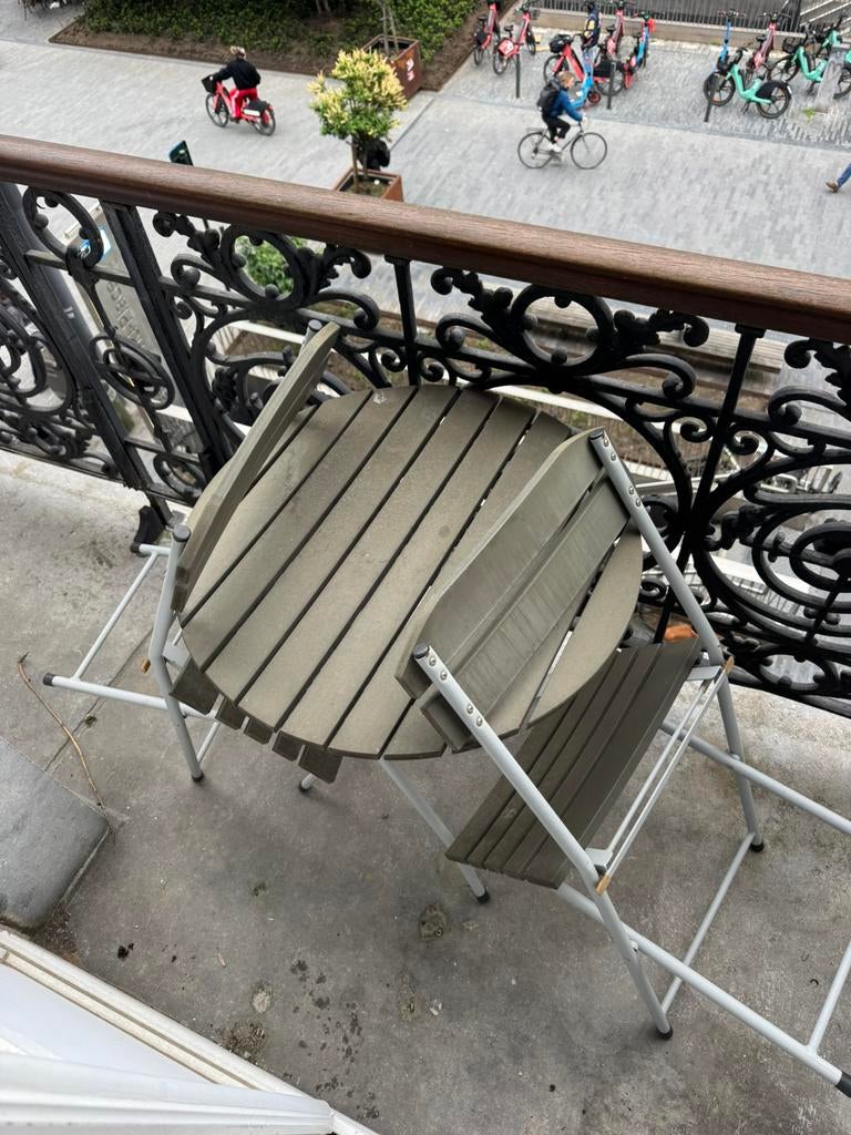 Plooistoelen en tafel voor balkon, Ophalen, Gebruikt, Campingtafel