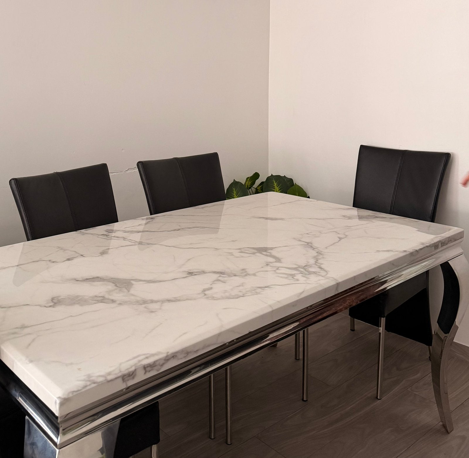 Moderne eettafel, Huis en Inrichting, Ophalen, Gebruikt