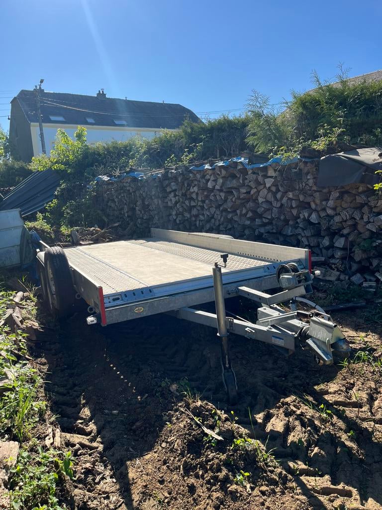 Plateau 2t 4m en très bon état, Enlèvement, Comme neuf