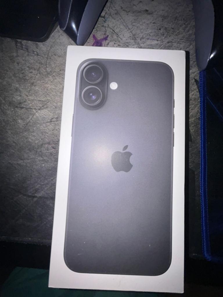 iPhone 16 plus 128 GB geseald, Ophalen of Verzenden, 128 GB, IPhone 16