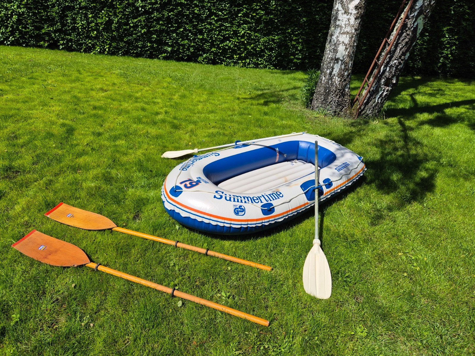 Opblaasbaar boot met 4 roeispanen totaalpakket: 20€., Sports nautiques & Bateaux, Canoës, Enlèvement, Gonflable