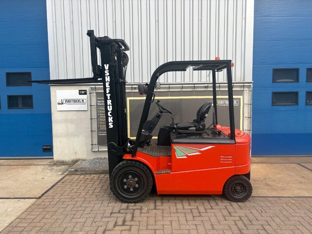 Chariot triplex électrique VS-22992 Heli 3 tonnes, Utilisé
