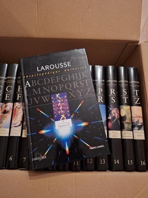 Larousse Encyclopédique Universel (1997, 16 volumes), Livres, Comme neuf, Enlèvement, Autres sujets/thèmes, LAROUSSE