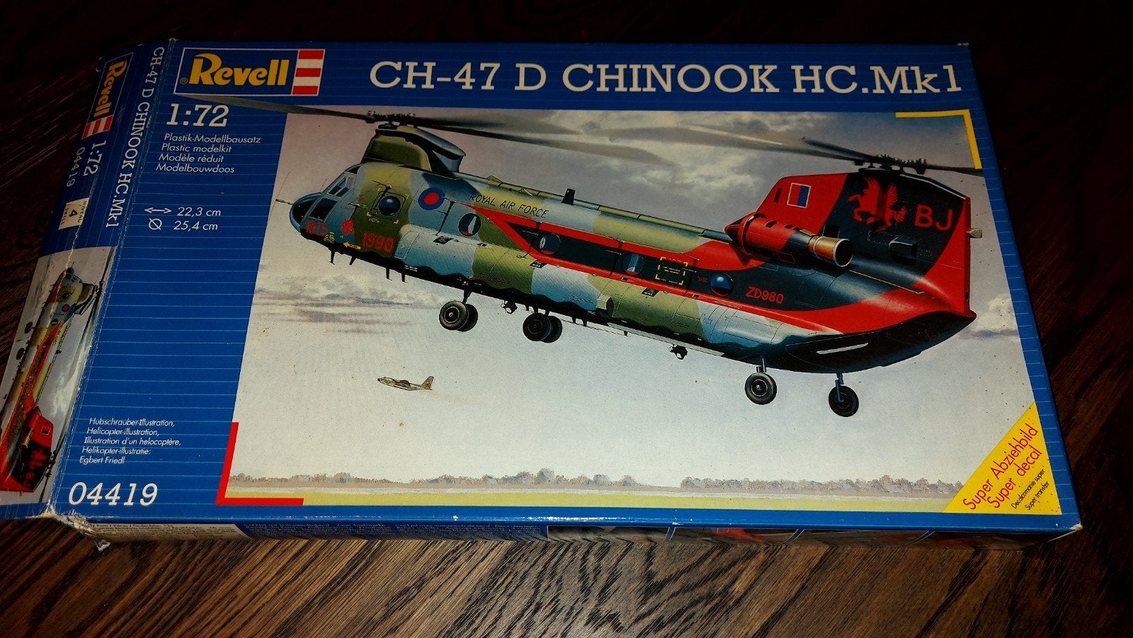 Revell 1/72 CH-47D Chinook HC Mk.1 bouwmodel, Hobby en Vrije tijd, 1:72 tot 1:144, Gebruikt, Ophalen of Verzenden, Revell