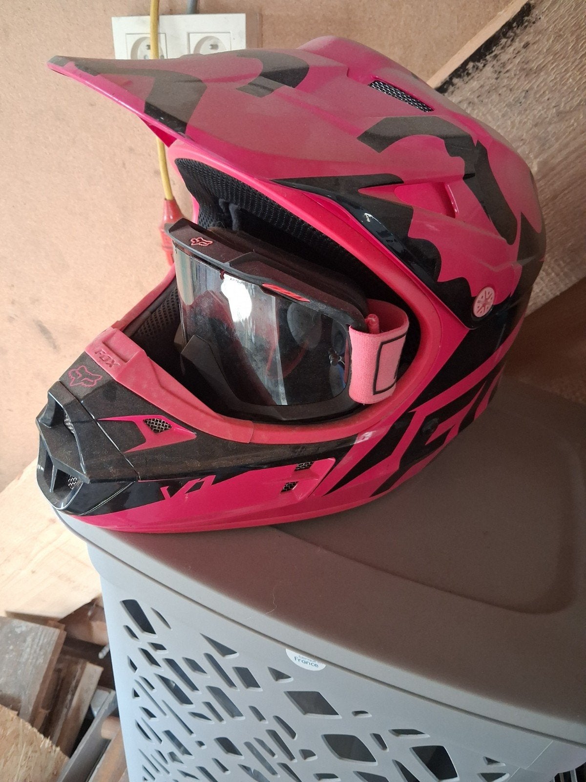 fox v1 pink helmet, Ophalen, Nieuw zonder kaartje, XS, Overige merken