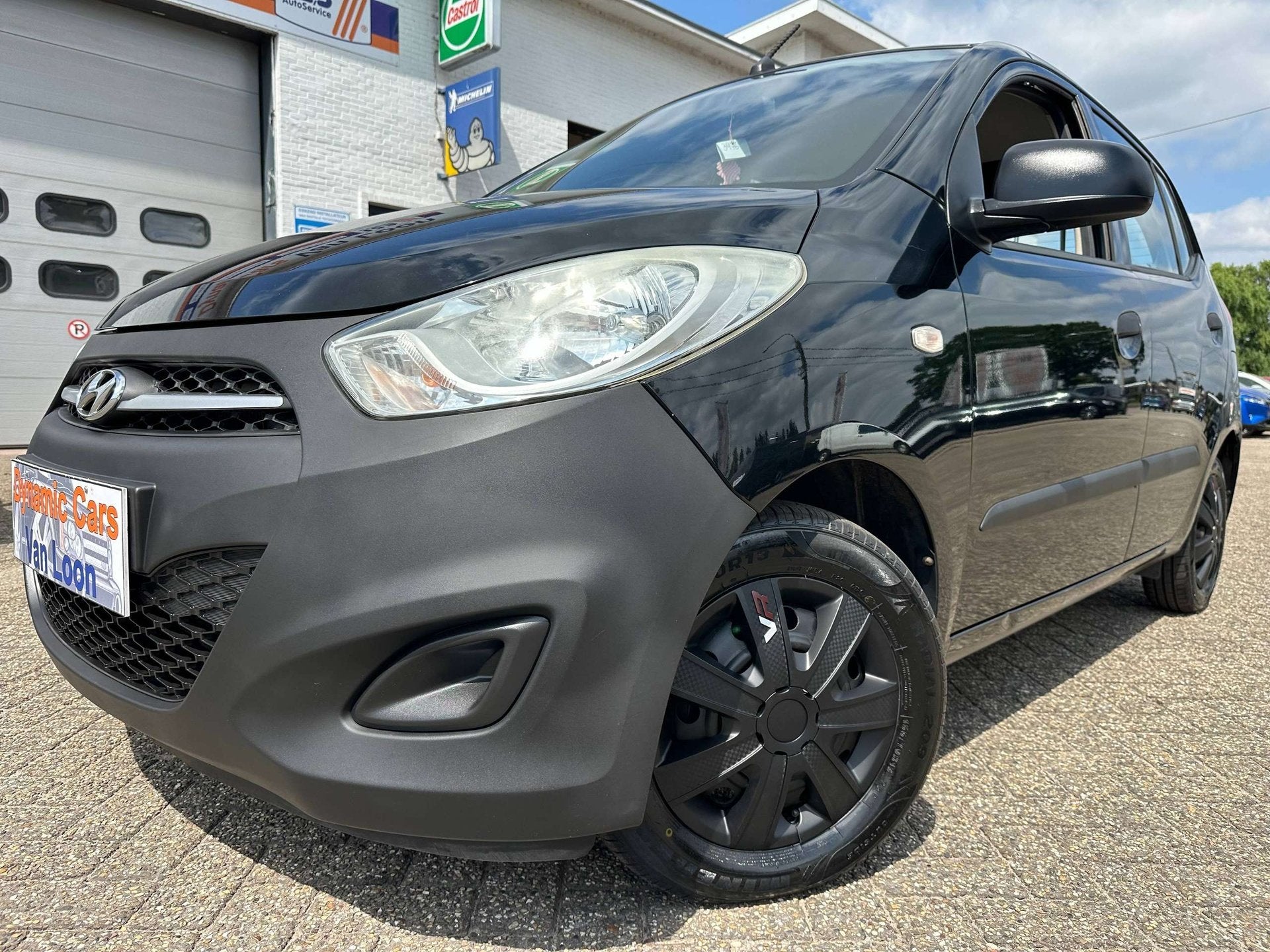 Hyundai i10 i10 1.1i Comfort BlueDrive Radio Cd Bt Usb 90.00, Autos, Euro 5, Achat, Entreprise, 69 ch