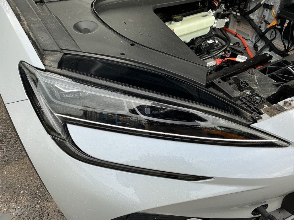 PHARE / OPTIQUE AVANT DROIT BYD Sealion 7 (01-2024/-), Utilisé, Autres marques automobiles