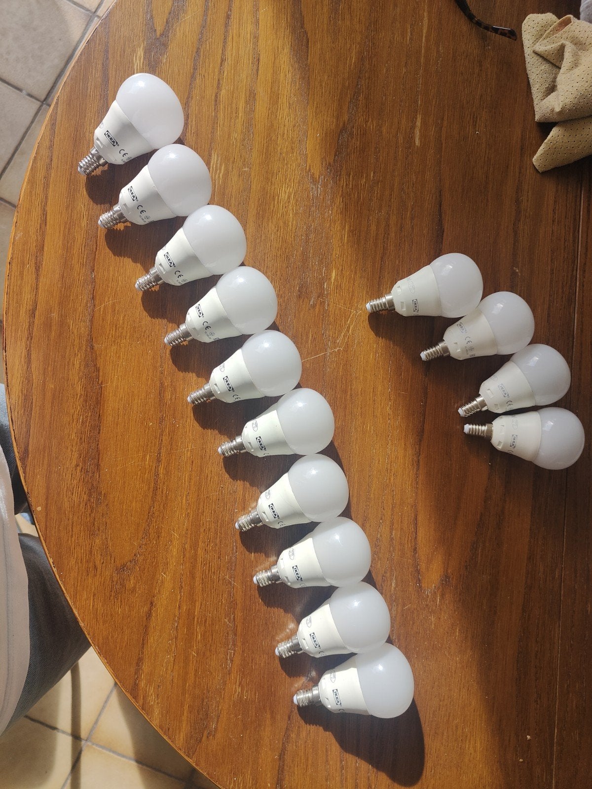 IKEA lampen moet nu weg 14 lampen u kunt gedeeltelijk kopen, Bol, Synthétique, Enlèvement, Utilisé