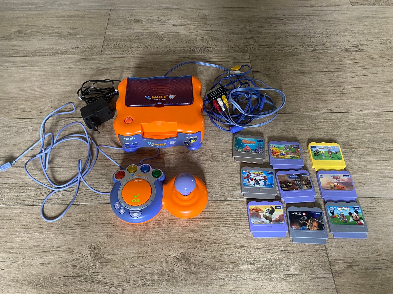VTECH spelcomputer met controller +9games, Consoles de jeu & Jeux vidéo, Enlèvement, Comme neuf