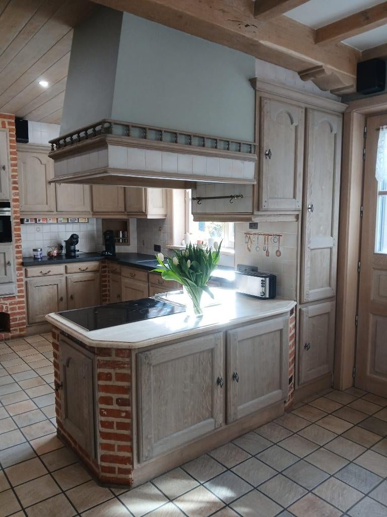 Cuisine en chêne massif, Gris, Bois, Enlèvement, Utilisé