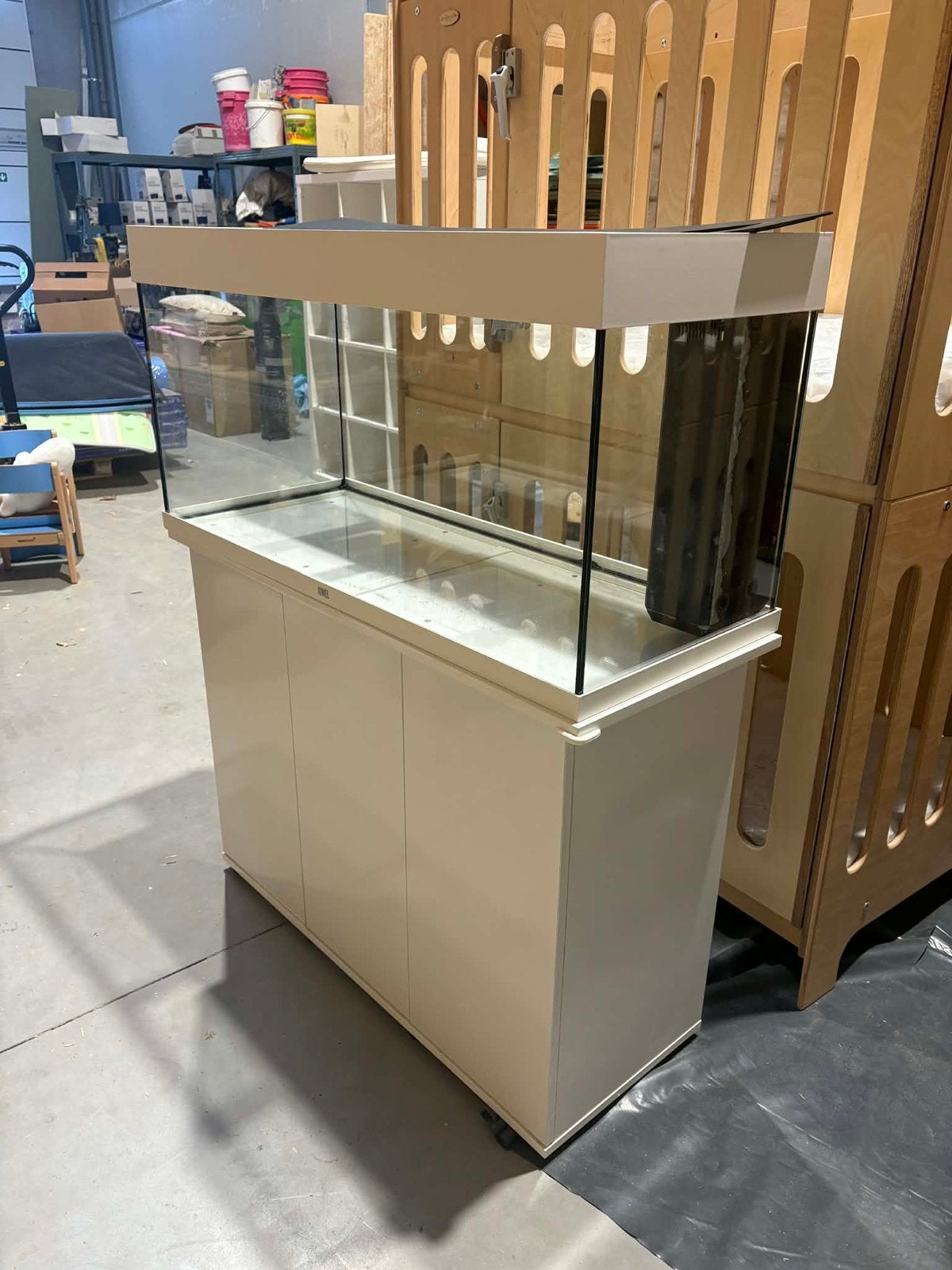Aquarium te koop 180 liter, Ophalen, Zo goed als nieuw, Filter, Juwel
