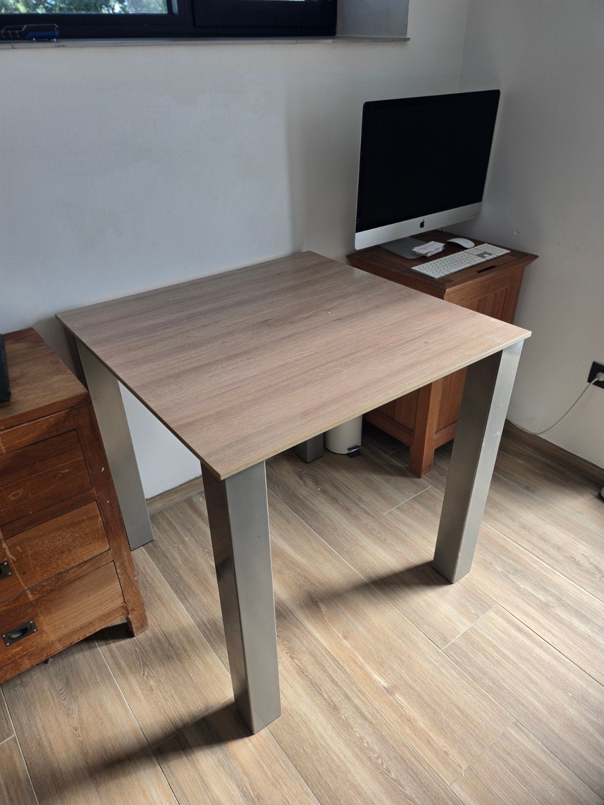 Bijzet tafel, Ophalen