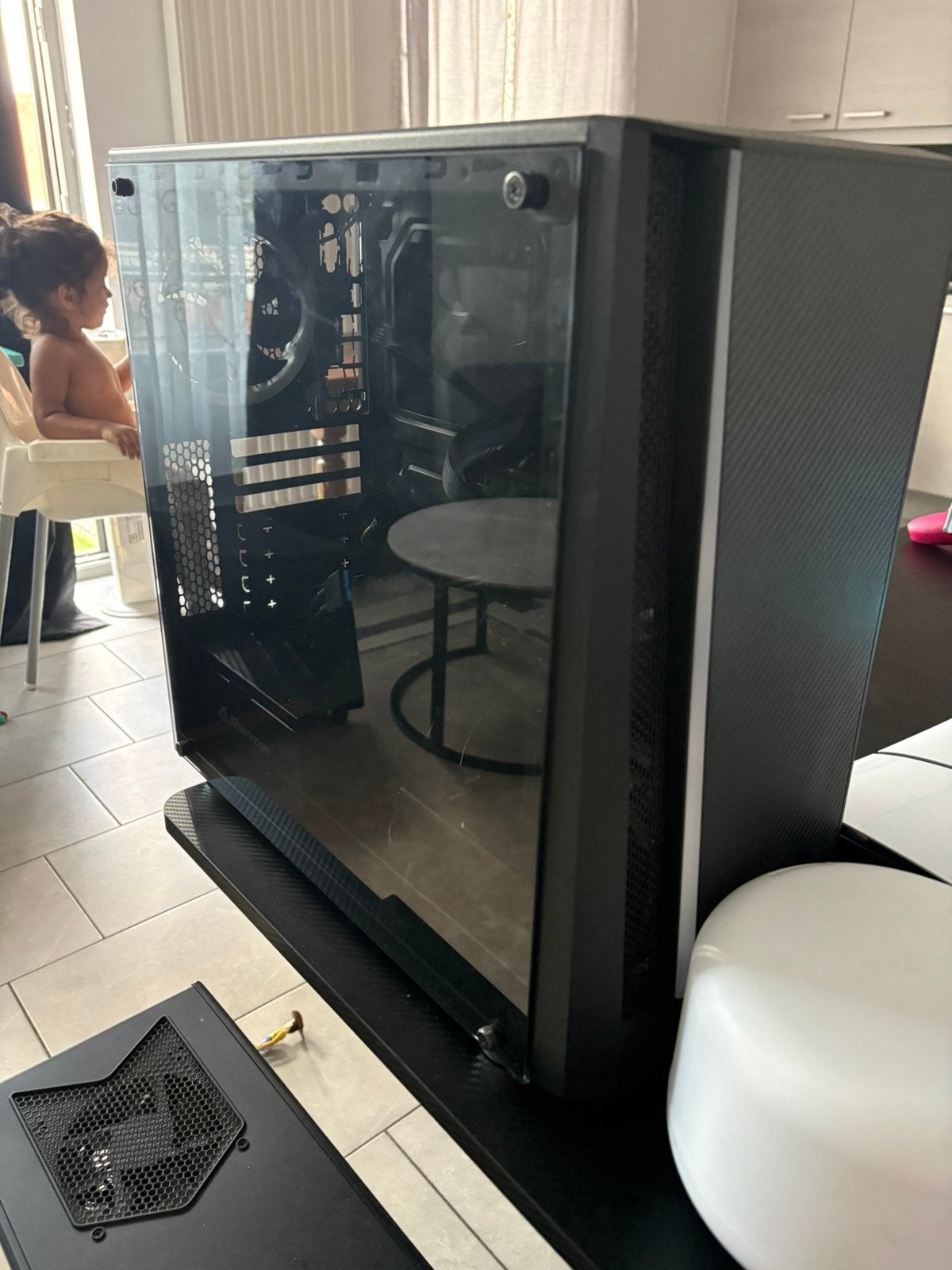 Pc case met power suply 750w, Ophalen, Zo goed als nieuw