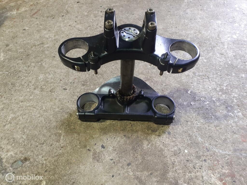 Kroonplaten risers Monster 620 695 800 900ie 1000 S4 S2r S4r, Motoren, Gebruikt, Ophalen of Verzenden
