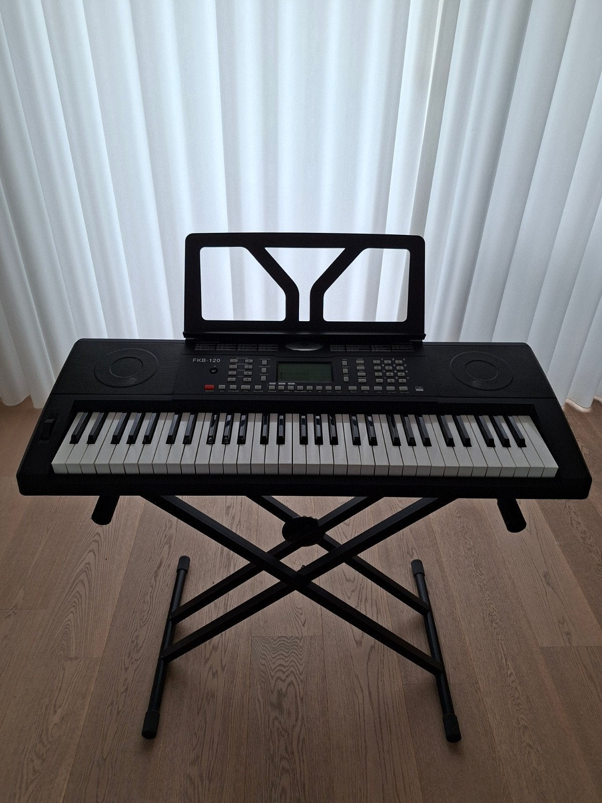 Fazley FKB-120 digitale piano / keyboard incl statief, Muziek en Instrumenten, Ophalen, Zo goed als nieuw