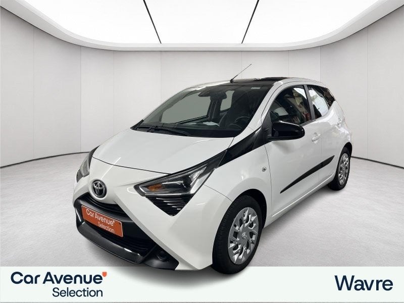 Toyota Aygo x-play2 - AUTOMATIQUE, Automaat, Euro 6, https://public.car-pass.be/vhr/e0db2c47-653d-4a41-9c45-eca69b50f3f8, 72 pk
