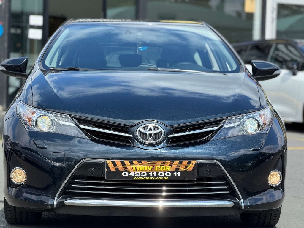 Toyota Auris 1.6i*A/C*CAMERA*XENON*BT*USB*Garantie 12 Mois, Auto's, Voorwielaandrijving, Euro 5, Gebruikt, Zwart