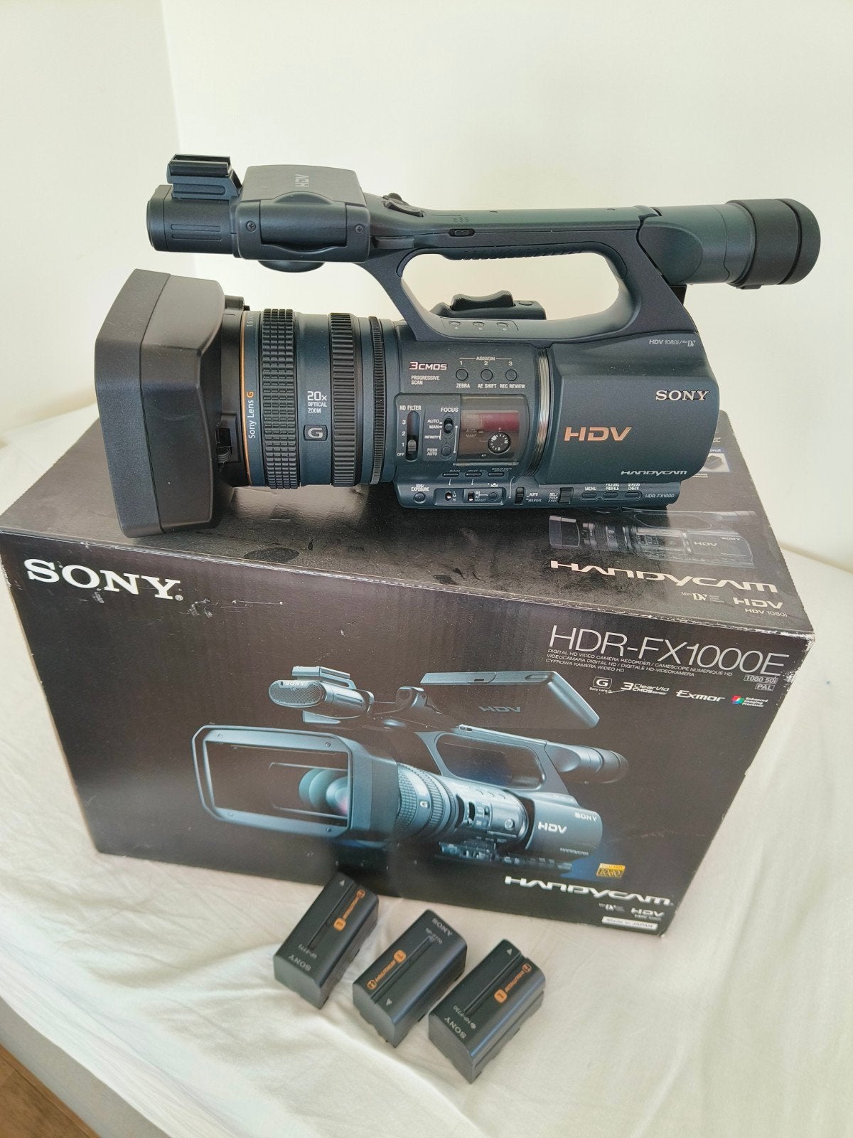 Sony handycam HDR-FX1000E en CMOS DSC-R1, Caméra, Comme neuf, Enlèvement, 8 à 20x