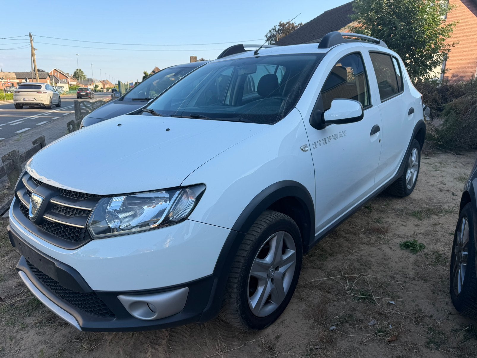 Dacia stepwey 1.5 dci km 85000 jaar 2016, Autos, Dacia, Achat, Euro 6, Entreprise, Boîte manuelle