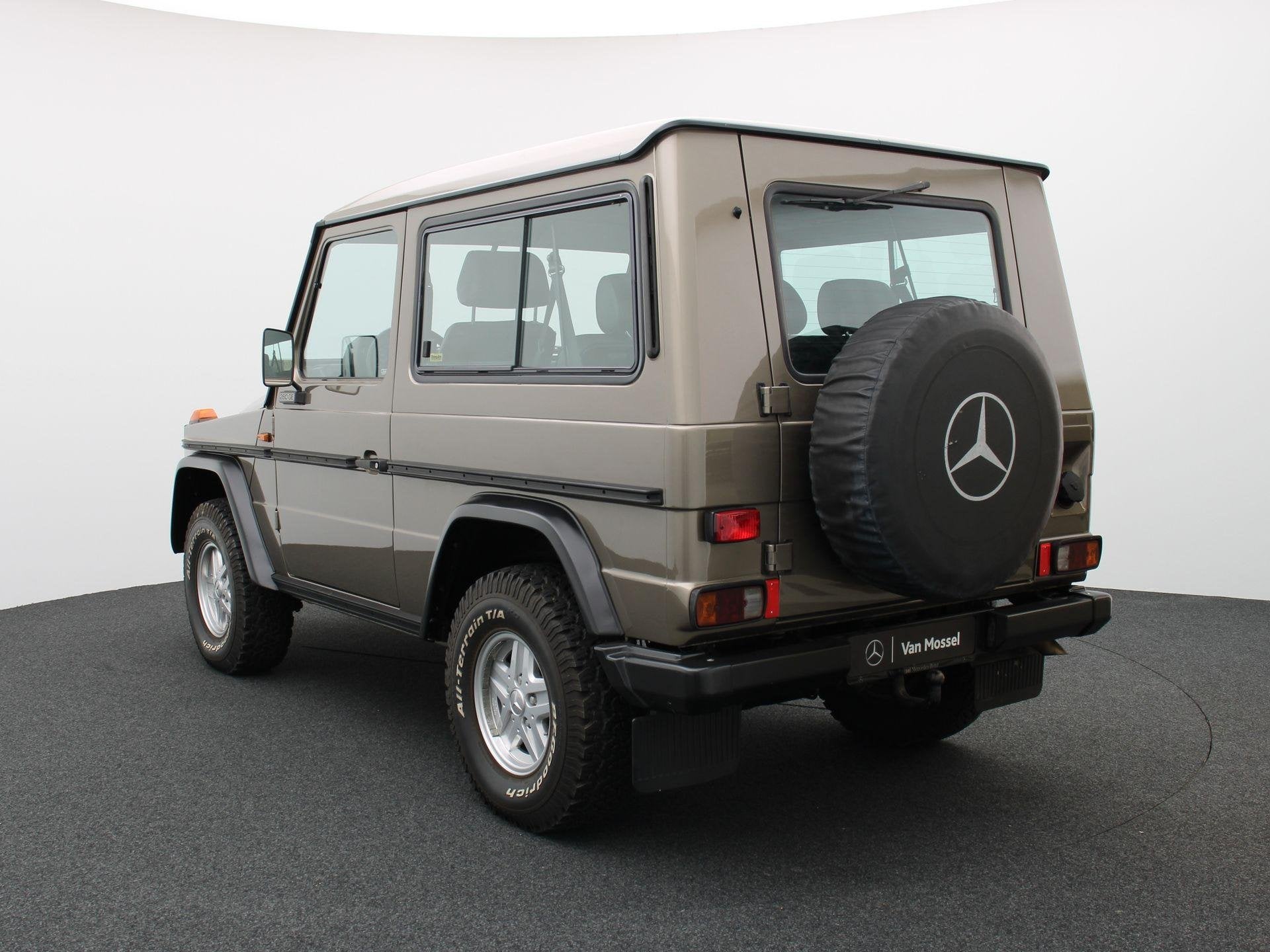 Mercedes-Benz G-Klasse/Classe G 280 GE CONSIGNATIE, Auto's, Automaat, Dealer onderhouden, Stof, Gebruikt