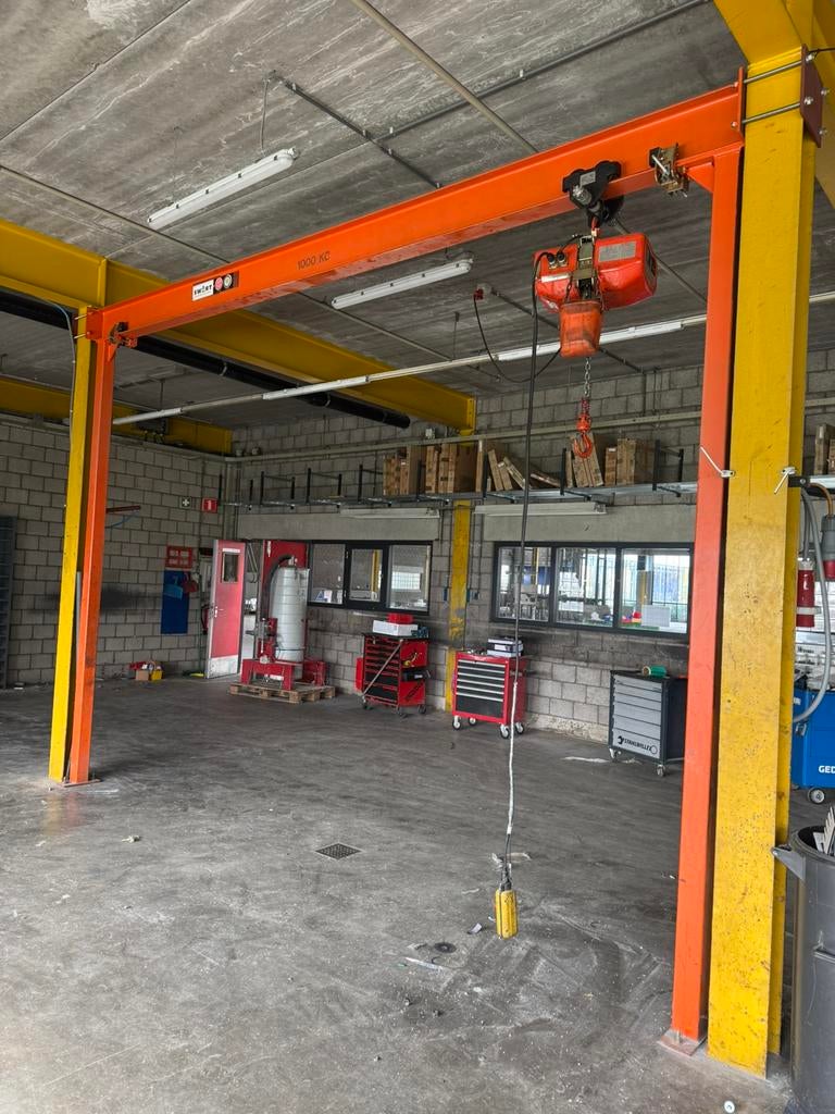 Portaalkraan met 1000kg Elephant takel, Enlèvement, Utilisé, Électrique