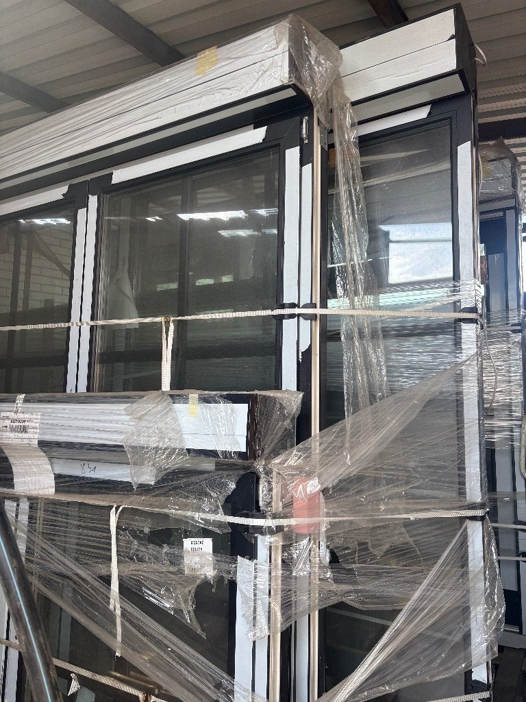 Nieuwe Pvc Ramen met rolluiken Ral 9005 mat, Ophalen, Kunststof, Nieuw, 150 tot 225 cm