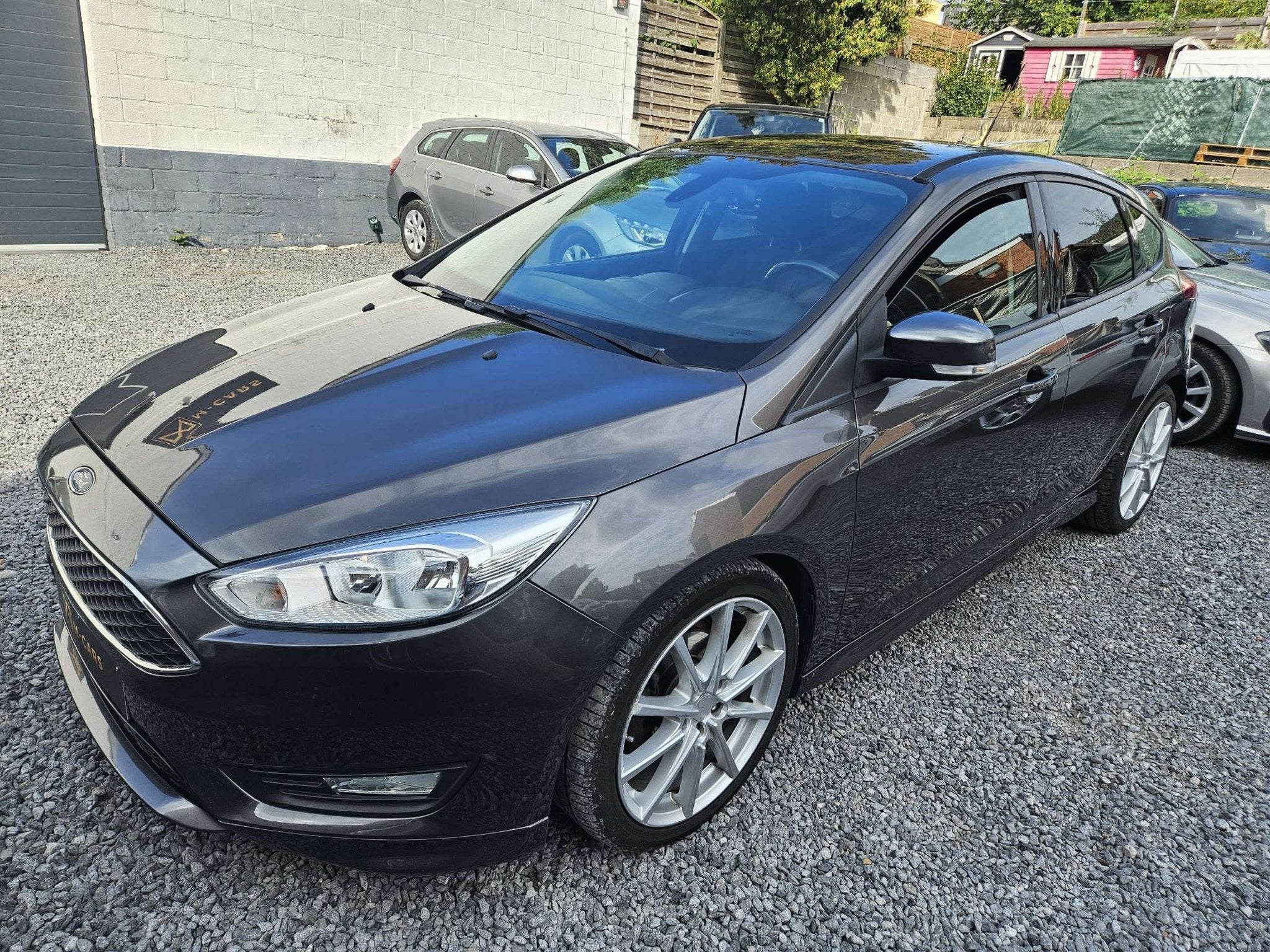 Ford Focus ST LINE * ECRAN * EURO 6B * (bj 2015), Auto's, Focus, Stof, Gebruikt, 4 cilinders