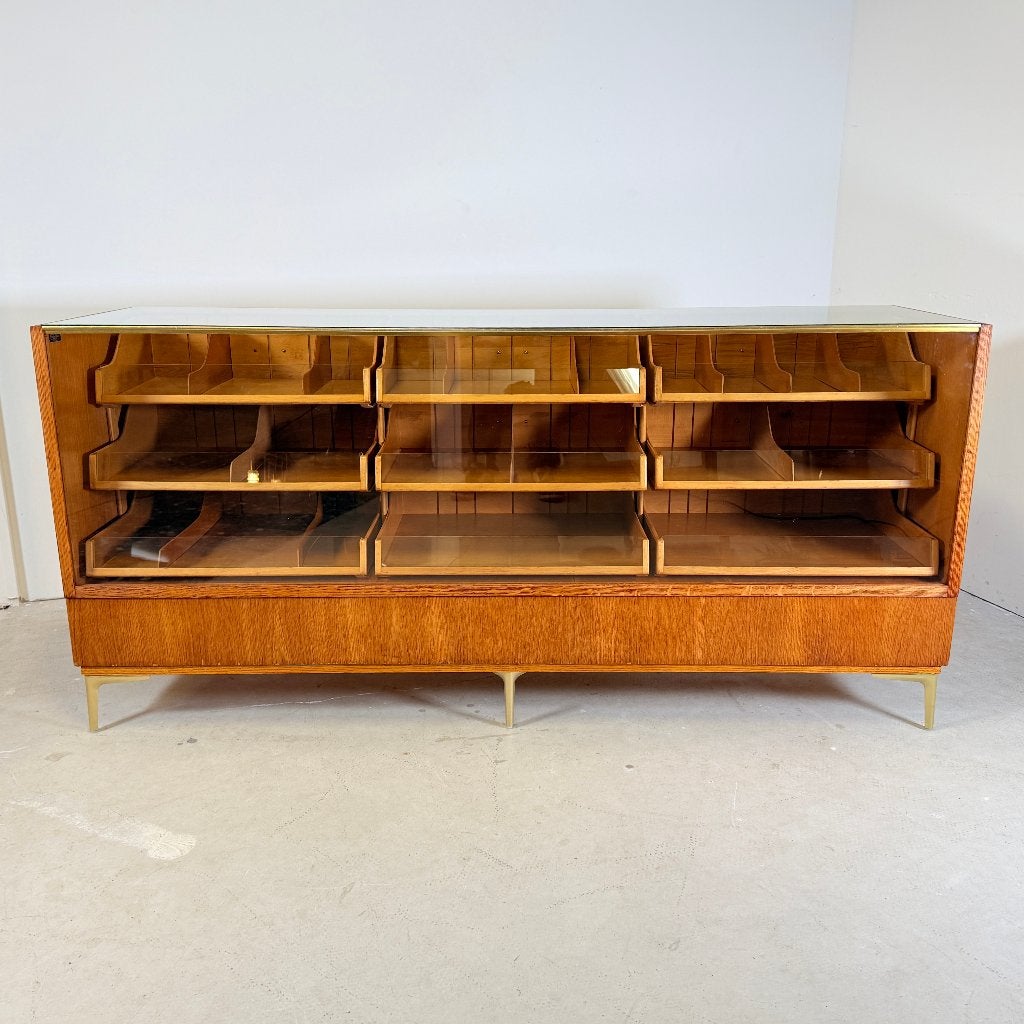 Vintage eikenhouten toonbank – Haka Ladenmöbel, Huis en Inrichting, Kasten | Ladekasten, 5 laden of meer, 150 tot 200 cm, Vintage