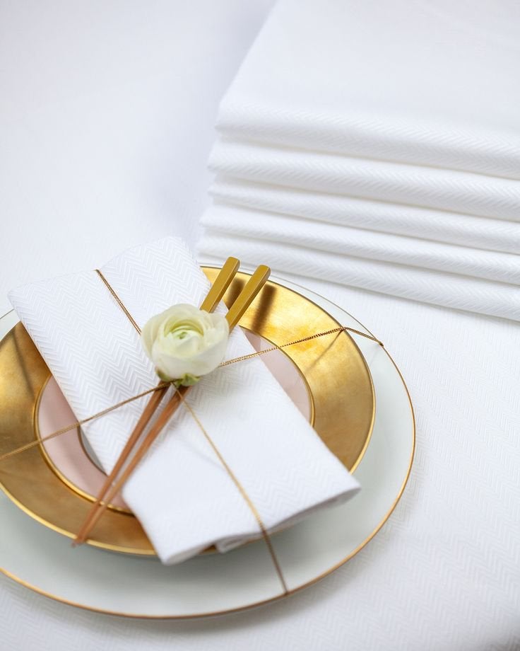 Nappe et serviettes, Maison & Meubles, 180 cm, Nappe, Blanc, Enlèvement ou Envoi