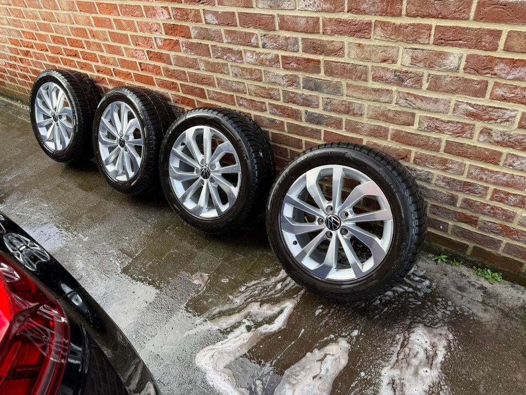 5x112 volkswagen audi T-roc Golf q3 q2 a3 velgen 215/55r17, Auto-onderdelen, Banden en Velgen, 17 inch, Personenwagen, Gebruikt