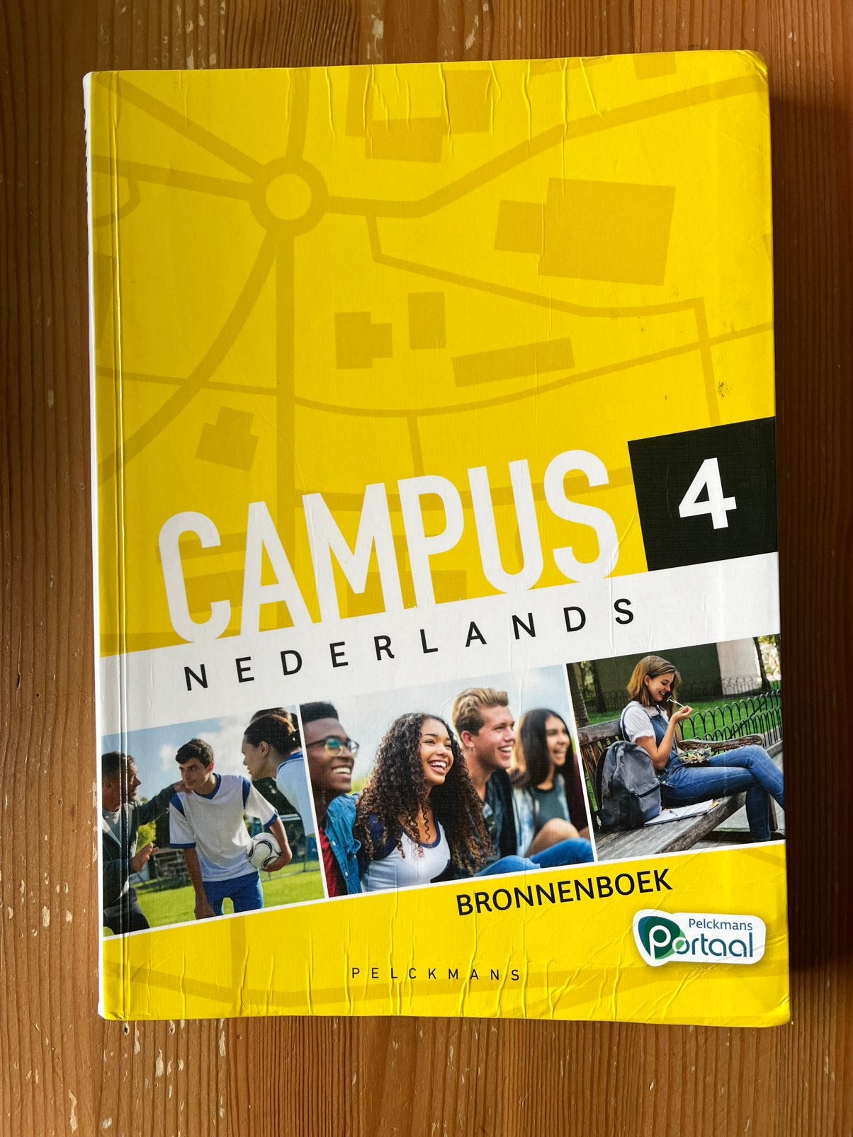 Campus 4 - Nederlands - Bronnenboek, Ophalen, Zo goed als nieuw, Nederlands