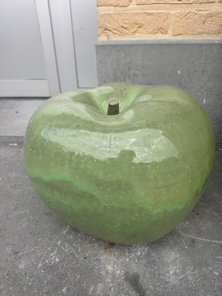 Appel en peer, Ophalen, Zo goed als nieuw, Fantasy