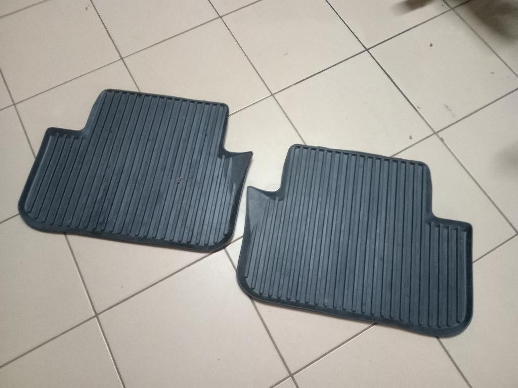 tapis de voiture en caoutchouc Audi A4, Enlèvement