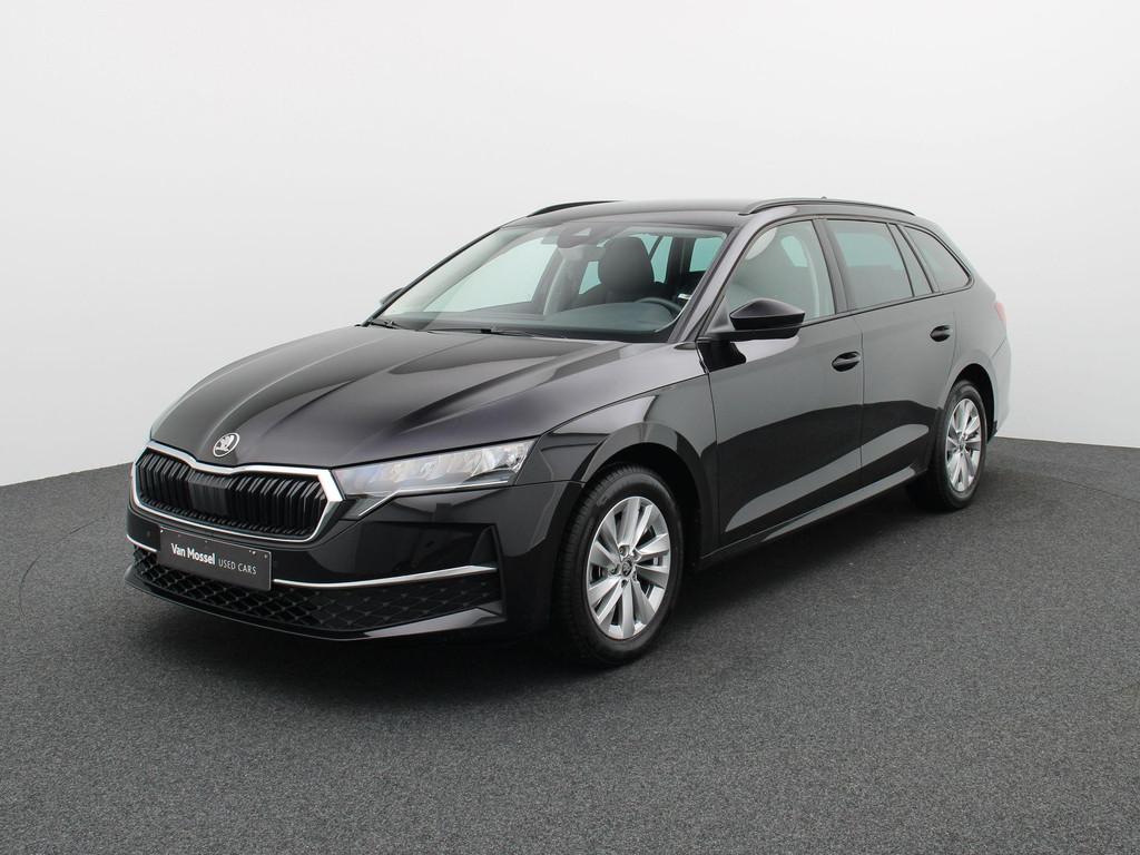 Skoda Octavia Combi 1.5 TSI eTec 110kW DSG7 SELECTION | Came, Stof, 4 cilinders, Parkeersensor, Zwart