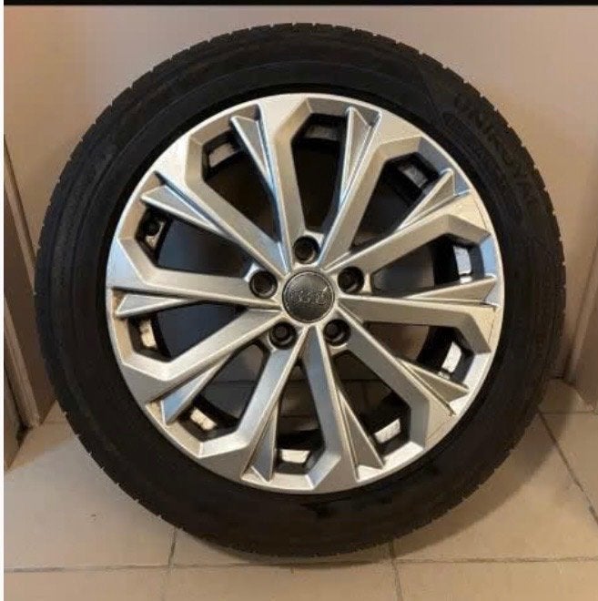 Zomerbanden met velg Audi a4, Véhicule de tourisme, Pneus été, 17 pouces, Enlèvement