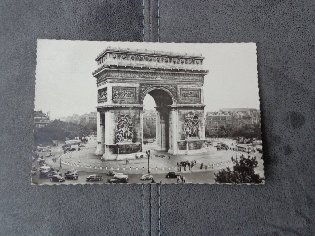 1 ancienne carte postale de Paris (Arc de Triomphe), Enlèvement