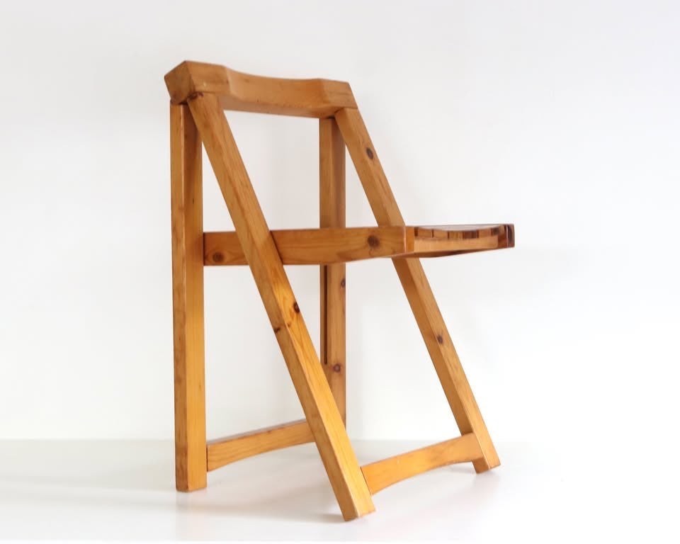 Pine folding chair Aldo Jacober for Alberto Bazzani 1970s, Enlèvement